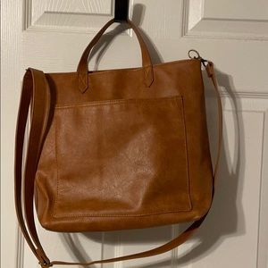 COPY - Thirty-one Window shopper
